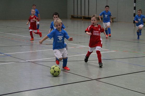 Artern wird Kreismeister (Foto: Karl-Heinz Herrmann) Artern wird Kreismeister (Foto: Karl-Heinz Herrmann)