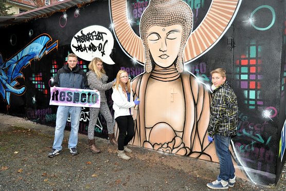 Milena,�Jennifer,�Oliver�und Profi Tobias Kunze (Foto: K&auml;the-Kollwitz Regelschule)