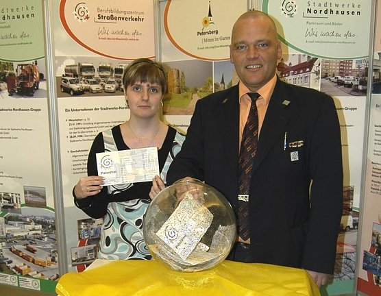 Gewinner gezogen (Foto: Stadtwerke)