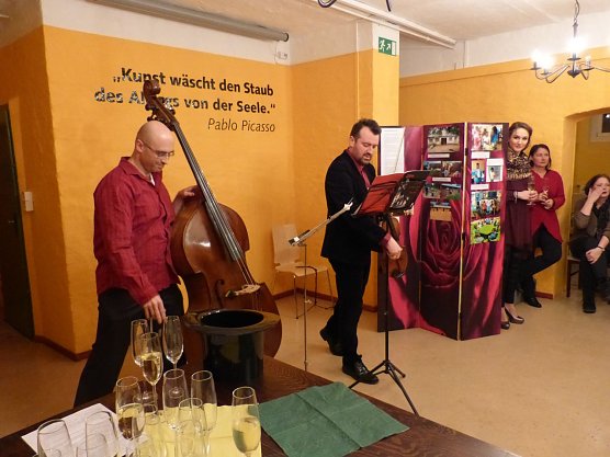 Benefizkonzert für hope integrated e. V. im Kunsthaus Meyenburg (Foto: hope integrated e.V.) Benefizkonzert für hope integrated e. V. im Kunsthaus Meyenburg (Foto: hope integrated e.V.)