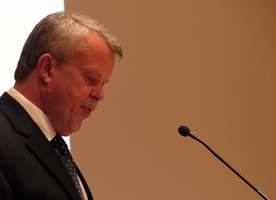 Salomon bei seiner Vorstellung (Foto: nnz) Salomon bei seiner Vorstellung (Foto: nnz)