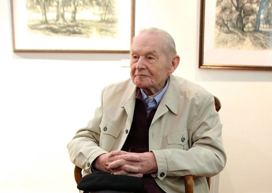 G&uuml;nter Groh zur Ausstellungser&ouml;ffnung im Februar 2015 (Foto: Ilona Bergmann)