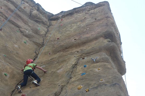 L&auml;dt seit elf Jahren zum bezwingen ein -  der PeterStein 20 auf dem Nordh&auml;user Petersberg (Foto: Angelo Glashagel)