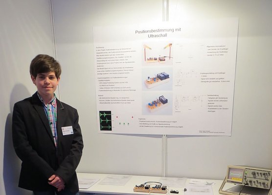 F&uuml;r Oscar Gr&uuml;nwald k&ouml;nnte es im kommenden Jahr bei "Jugend forscht" weiter gehen, in diesem Jahr musste er noch an "Sch&uuml;ler experimentieren" teilnehmen (Foto: Staatliches Gymnasium Wilhelm-von-Humboldt)