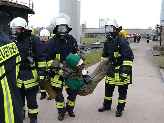 Feuer bei Schweinen (Foto: I. Bergmann) Feuer bei Schweinen (Foto: I. Bergmann)