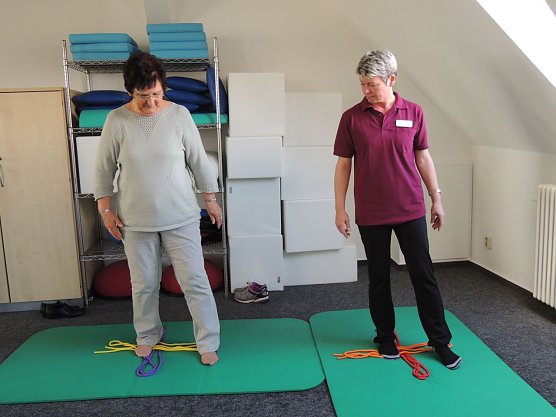 B&auml;rbel Ohlhoff aus Kleinbodungen beim &Uuml;bungsparcours (Foto: Helios Klinik Bleicherode)