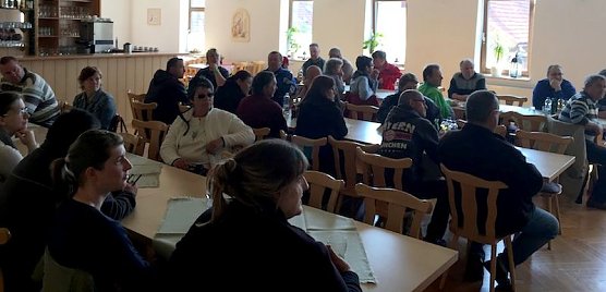 Versammelte Mitglieder (Foto: KSB)