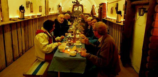 Mit 66 Jahren... (Foto: L. Schubert) Mit 66 Jahren... (Foto: L. Schubert)