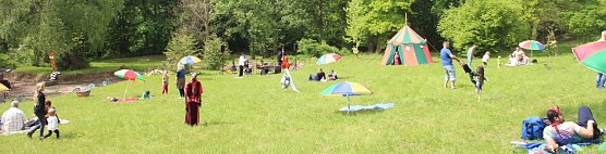Märchenpicknick im Park Hohenrode (Foto: Angelo Glashagel) Märchenpicknick im Park Hohenrode (Foto: Angelo Glashagel)
