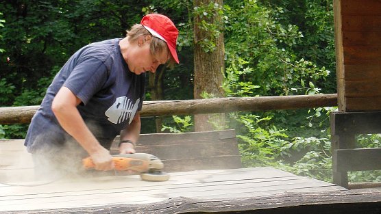 Arbeitseinsatz mit Frauenpower (Foto: privat)