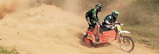 Auch Seitenwagen waren unterwegs (Foto: privat)