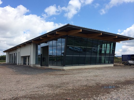 Neubau Landmaschinenbetrieb in Hesserode (Foto: Matthias Wagner) Neubau Landmaschinenbetrieb in Hesserode (Foto: Matthias Wagner)