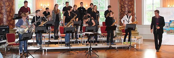 Musikalischer Festakt zum 10-Jährigen (Foto: Karl-Heinz Herrmann) Musikalischer Festakt zum 10-Jährigen (Foto: Karl-Heinz Herrmann)