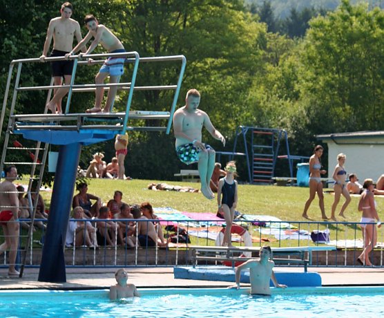 Schwimmen und gewinnen (Foto: Markus Töppe) Schwimmen und gewinnen (Foto: Markus Töppe)