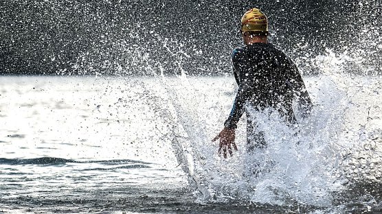 Schwimmen, Radfahren, Rennen - der dritte ICAN Triathlon am Sundh&auml;user Scheunenhof wirft seine Schatten voraus (Foto: Johann Reinhardt)