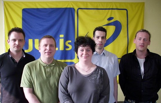 julis (Foto: julis) julis (Foto: julis)