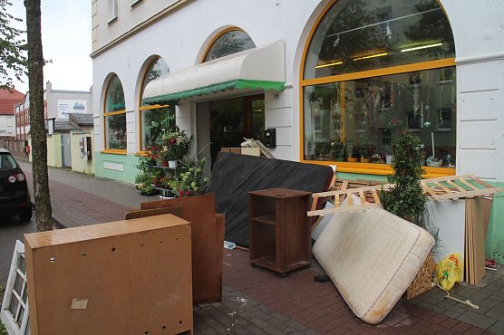 Sperrmüll in der Bochumer Straße (Foto: Angelo Glashagel) Sperrmüll in der Bochumer Straße (Foto: Angelo Glashagel)