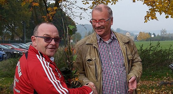 Sponsoring f&uuml;r die FSG in Salza (Foto: privat)