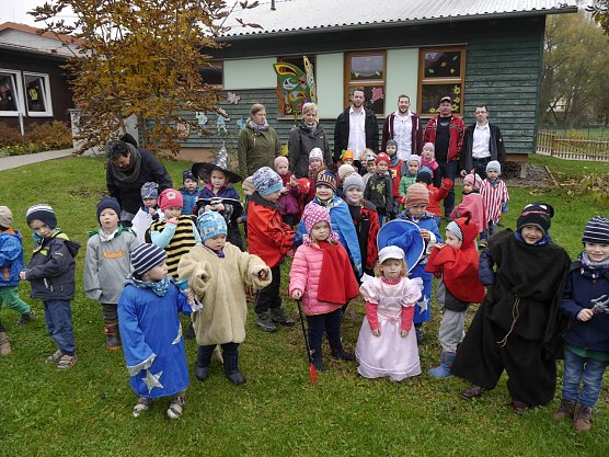 Kirmes der kleinen Entdecker (Foto: Beanke Juch) Kirmes der kleinen Entdecker (Foto: Beanke Juch)