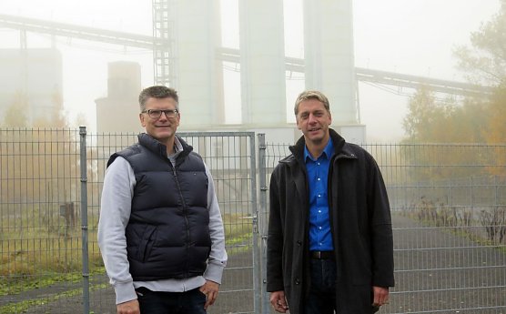 Stefan Klante (rechts) nahm vor zwei Jahren in dieser Hinsicht einen ersten Kontakt mit Andre Materlik von der Firma Knauf (Foto: Knauf Deutsche Gipswerke KG)