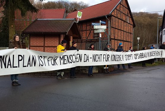 Protest gegen weiteren Rohstoffabbau (Foto: privat)