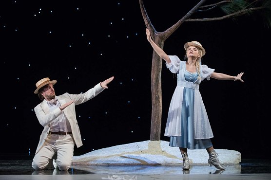 zarewitsch (Foto: theater) zarewitsch (Foto: theater)