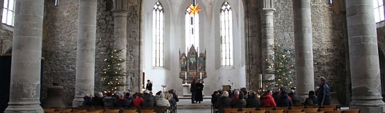 Friedensgebete in der Ellricher St. Johanniskirche (Foto: Angelo Glashagel)