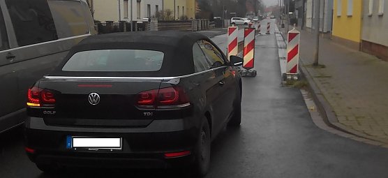 Halbseitig gesperrt - Frust bei Kraftfahrern (Foto: Kurt Frank)