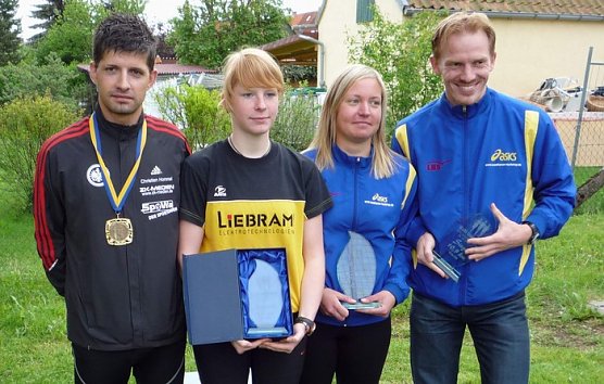 Die Gesamtsieger (Foto: Kurch) Die Gesamtsieger (Foto: Kurch)