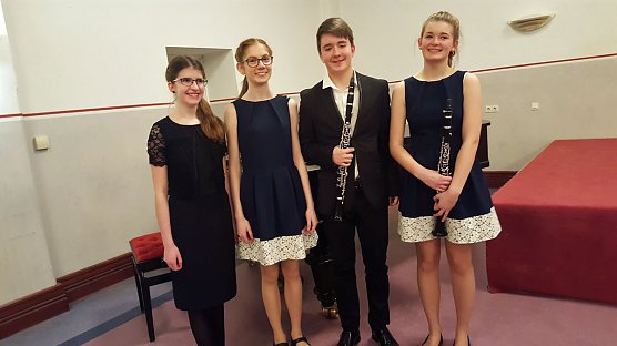 Zwei Duos zum Landeswettbewerb (Foto: Landratsamt Kyffhäuserkreis) Zwei Duos zum Landeswettbewerb (Foto: Landratsamt Kyffhäuserkreis)