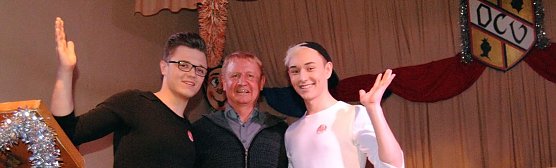 Generalprobe mit den Prinzen: Kevin und Kevin, in der Mitte Norbert Grahl, Vorsitzender des Neustadt Oster&ouml;der Karnevalsvereins (Foto: Doreen Baufeldt)