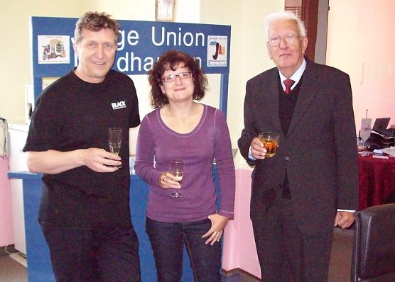 Zu Besuch beim Nachwuchs (Foto: CDU)