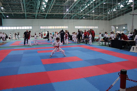F&uuml;r die Nordh&auml;user Karate Kids war der erste "East Open" Wettkampf in Halle ein Pflichttermin (Foto: Sven Schr&ouml;ter)