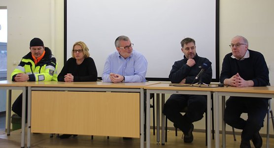 Pressegespr&auml;ch zum Erdfall (Foto: nnz)