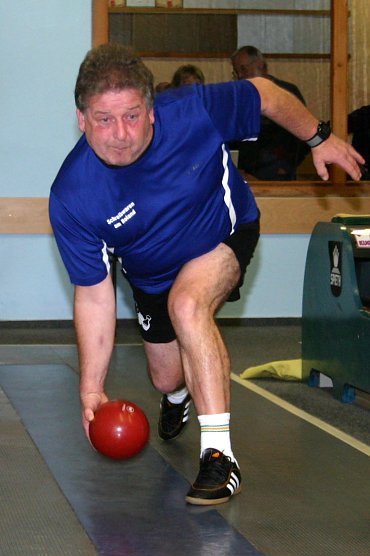 Holger Matthes blieb nervenstark und führte Handwerk zum Turniersieg (Foto: Uwe Tittel) Holger Matthes blieb nervenstark und führte Handwerk zum Turniersieg (Foto: Uwe Tittel)