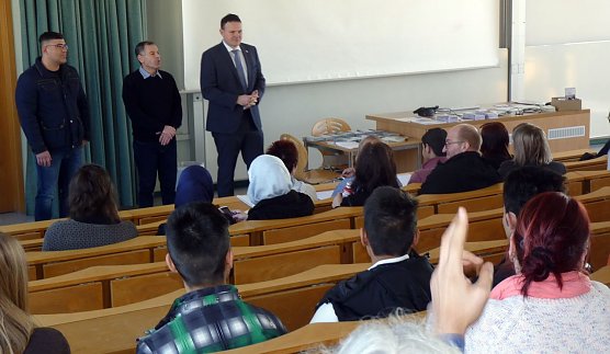 Gemeinsam informiert (Foto: Arbeitsagentur Nordhausen)