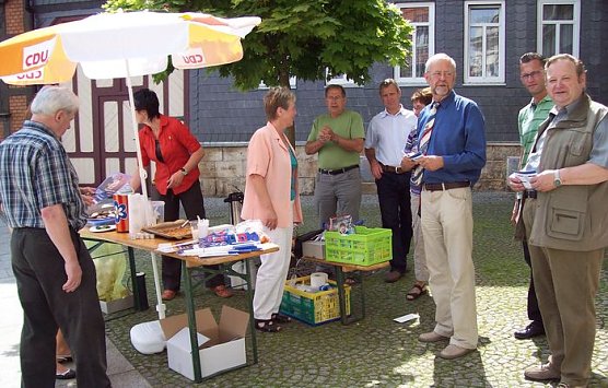 Wahlkampf vor Ort (Foto: CDU)