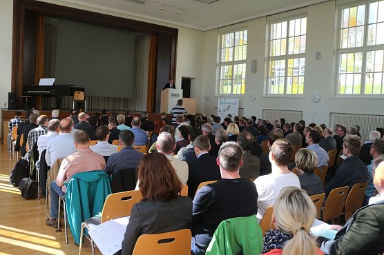 20 Jahre Firmenausbildungsverbund - gefeiert wurde heute im Audimax (Foto: Angelo Glashagel)