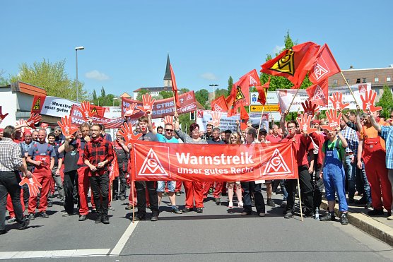 Zweite Warnstreikwelle in Nordhausen (Foto: IG Metall)
