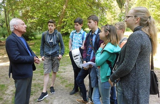 Im Gespr&auml;ch (Foto: privat)