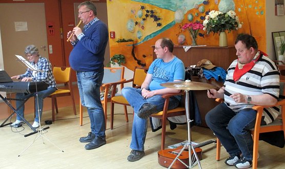 Konzert im Seniorenheim (Foto: privat)