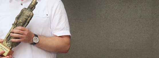 Goldener Roland f&uuml;r Lars Tietje (Foto: Angelo Glashagel)