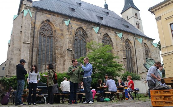 Internationaler Grillabend des Deutsch-Englischen Stammtisches (Foto: Angelo Glashagel)