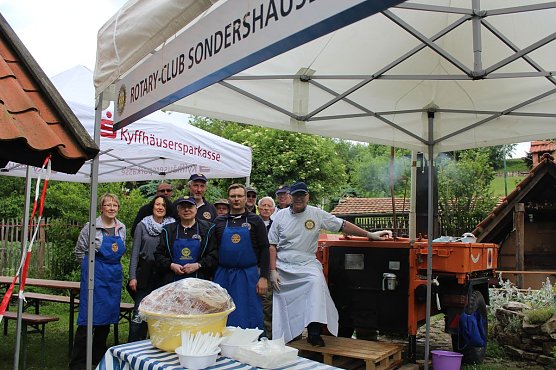 Über 100 Künstler zeigen was sie können (Foto: Karl-Heinz Herrmann) Über 100 Künstler zeigen was sie können (Foto: Karl-Heinz Herrmann)