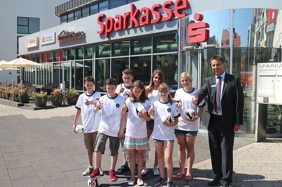 Mit Fairplay ins Finale - drei Mannschaften aus Nordhausen werden kommenden Monat zum Finale der "Fairplay Soccer Tour 2016" fahren d&uuml;rfen (Foto: Angelo Glashagel)