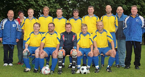 Freude bei Spielern (Foto: VfB Ellrich) Freude bei Spielern (Foto: VfB Ellrich)