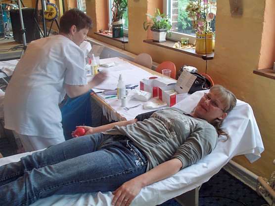 Es fließt Blut (Foto: Horizont) Es fließt Blut (Foto: Horizont)