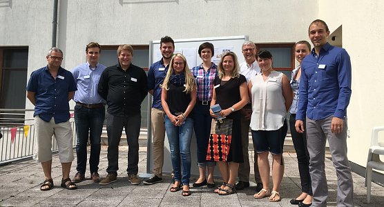 Pr&auml;sentiert (Foto: Tina Bergknapp/HSN)