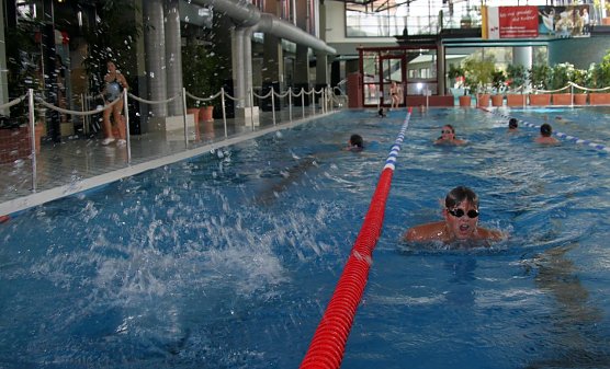 Trainingsstart im Schwimmverein (Foto: J. Piper)