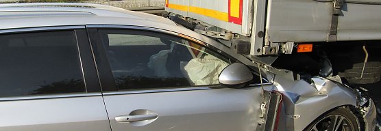 Aufgefahren und untergeschoben (Foto: privat)